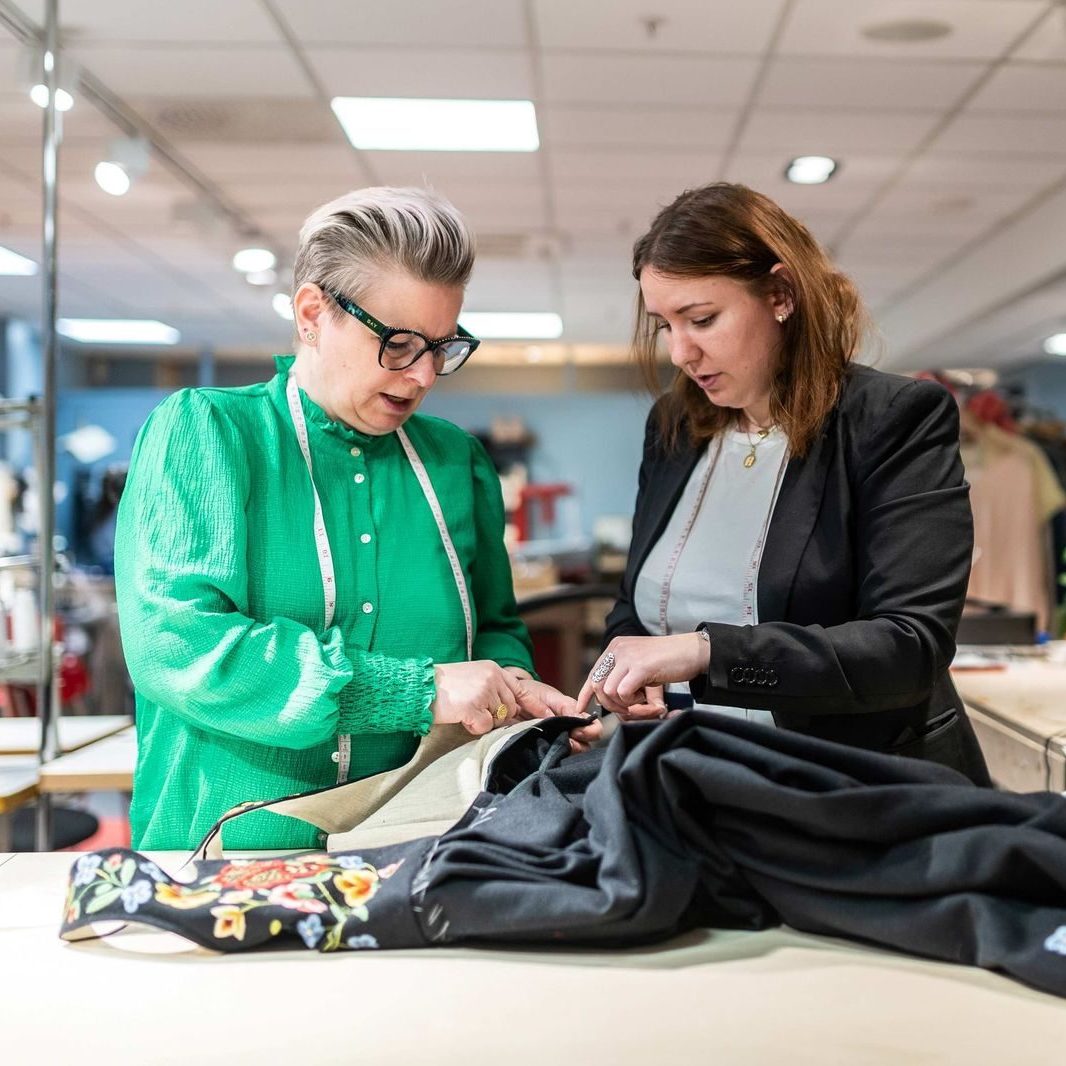 Repairable reparasjon gjenbruk syr bunad