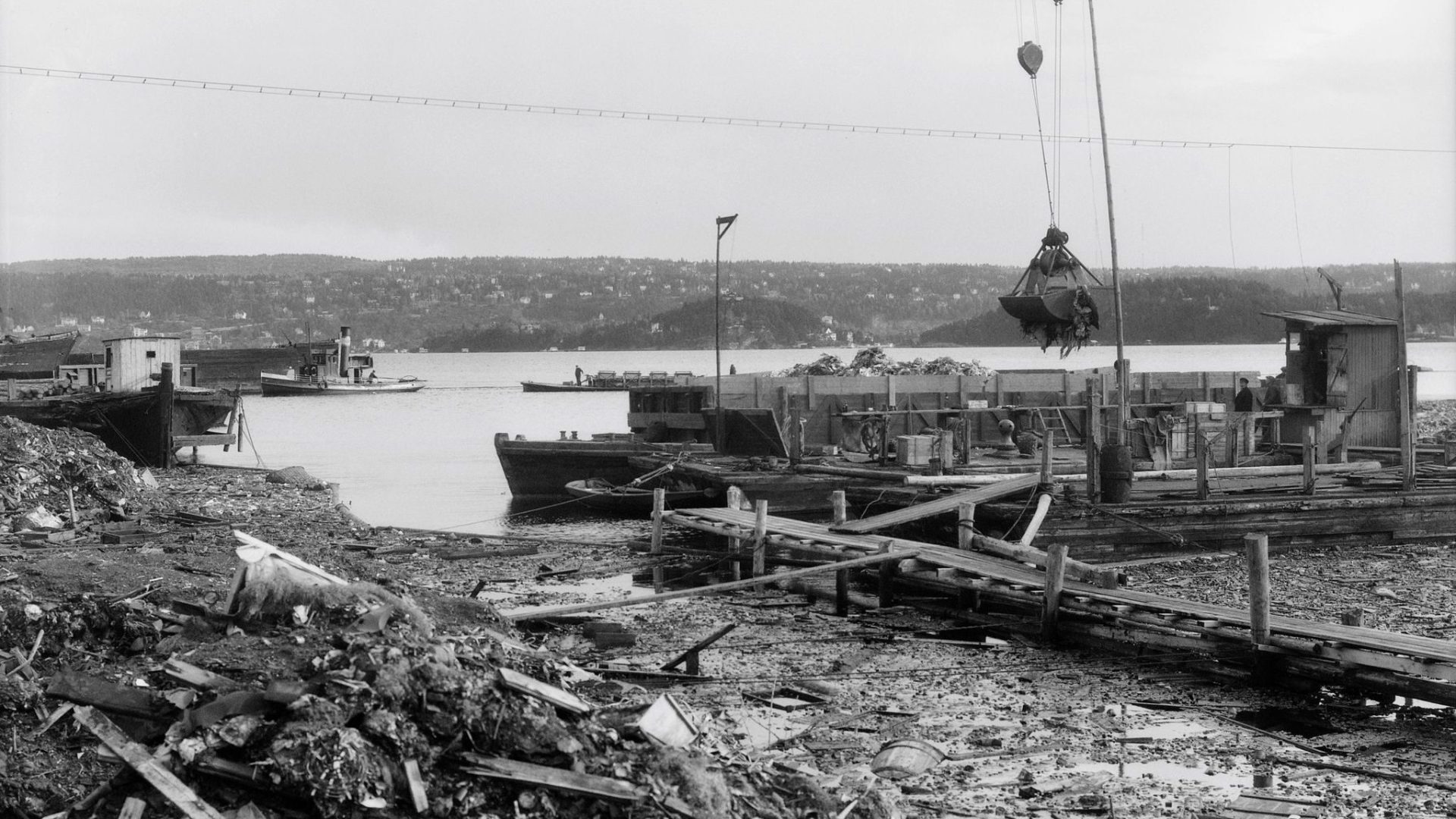 Eldre bilde fra Langøyene da det var søppelplass