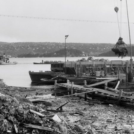 Eldre bilde fra Langøyene da det var søppelplass