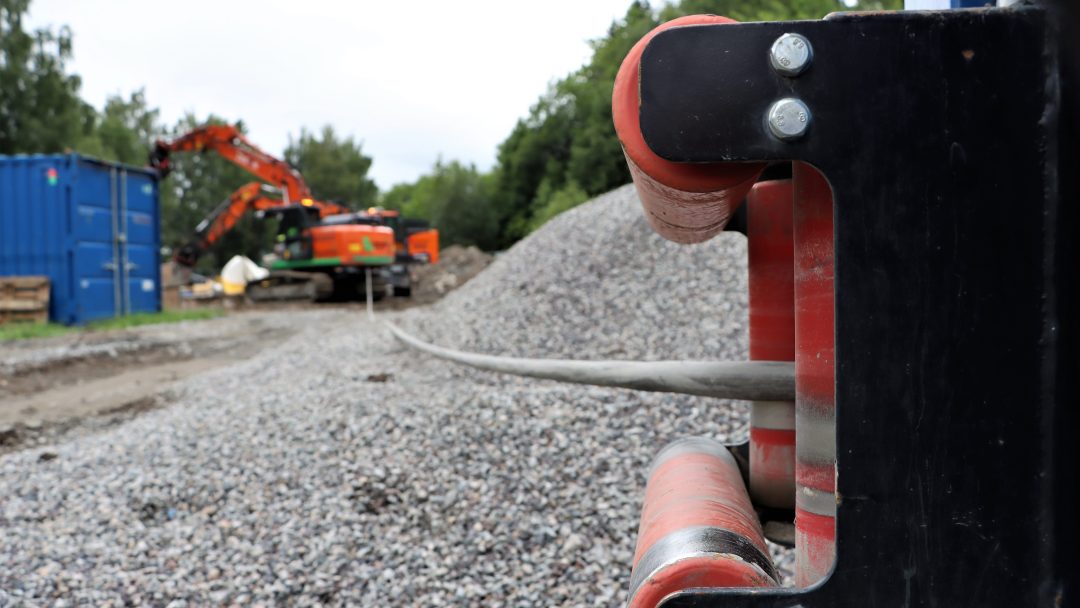 charging cable for electric excavator