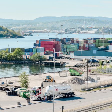 Gå til Kartlegging av utslippskilder for tjenester tilknyttet transport